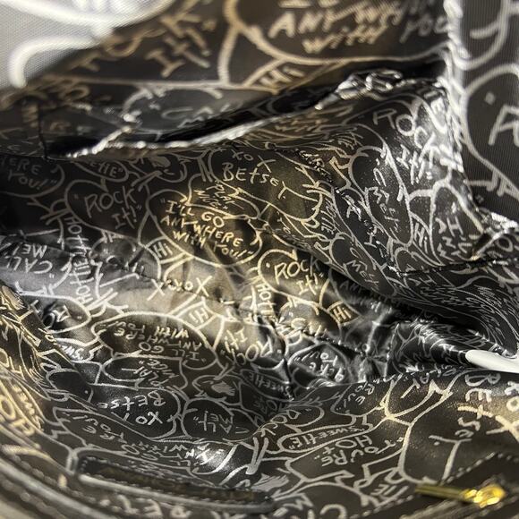 Betsey Johnson NWT Striped and Hearts Marilyn Satchel - Picture 8 of 8